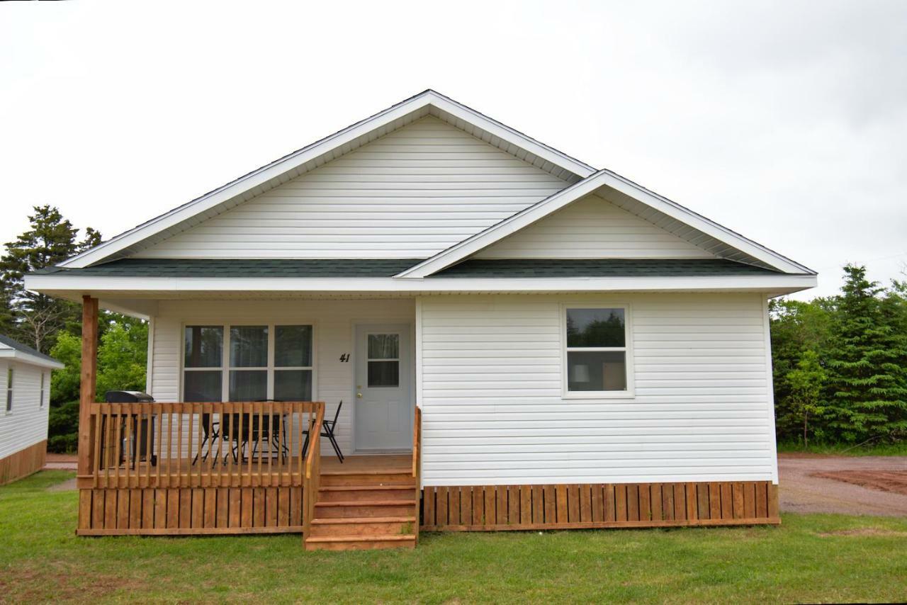 Lakeview Lodge And Cottages Cavendish Exterior photo