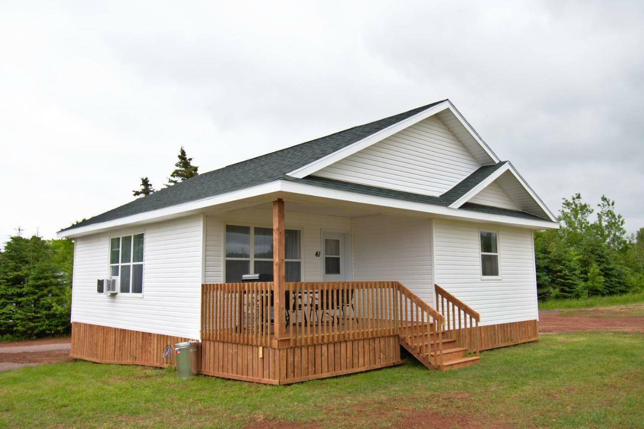 Lakeview Lodge And Cottages Cavendish Exterior photo